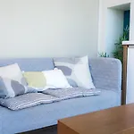 Happy-U House - Modern Sea View Retreat For Every Seasons