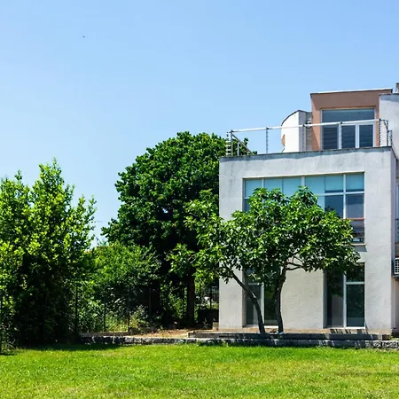 Happy-u House - Modern And With Stunning View *