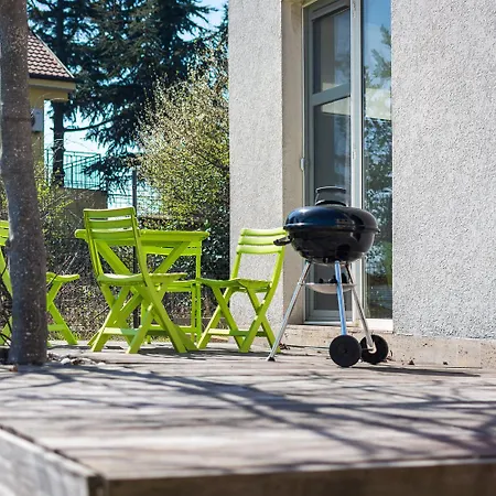 Happy-u House - Modern And With Stunning View Vakantiehuis *