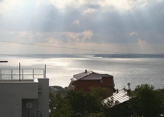 Happy-u House - Modern And With Stunning View * Tschernomorez