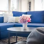 Happy-U House - Modern Sea View Retreat For Every Seasons *