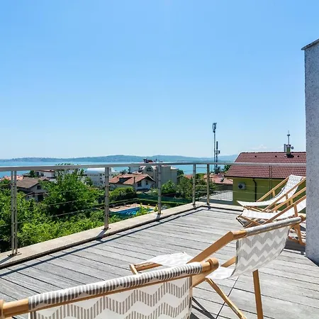 Happy-u House - Modern And With Stunning View بيت للعطل