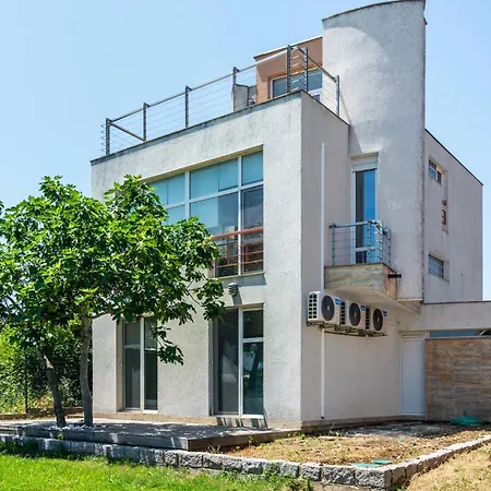 Happy-U House - Modern Sea View Retreat For Every Seasons * Černomorec